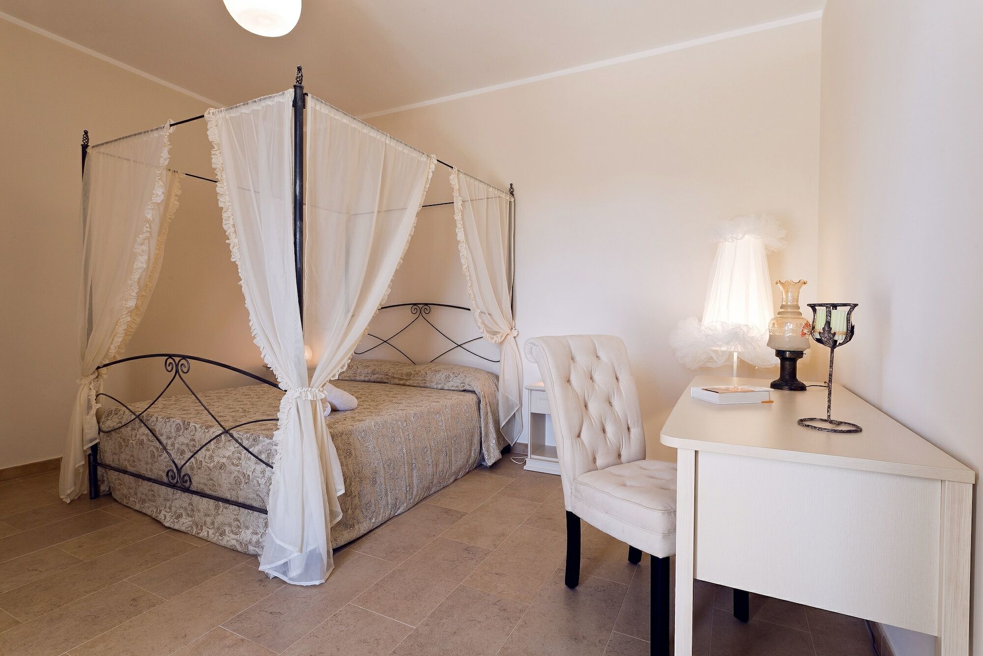 Hotel La Campana Casarano Eksteriør billede